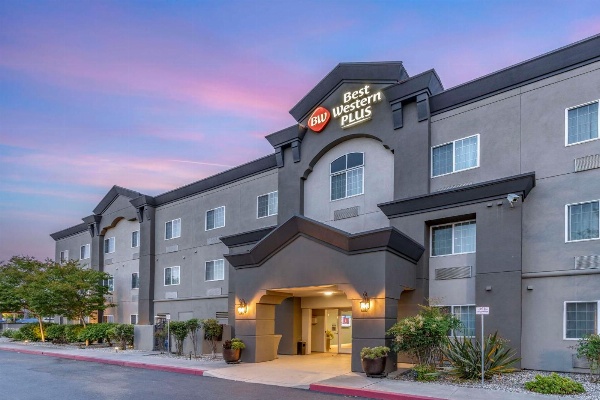 Best Western Plus Vineyard Inn image 1